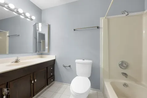 20589 North Horatio Boulevard Prairie View IL 60069