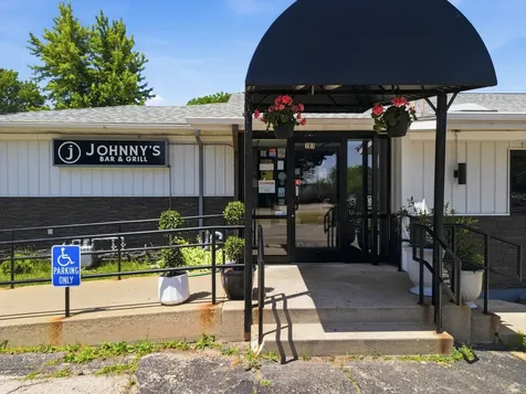 707 Freeport Road Sterling IL 61081