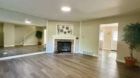 333 Cherry Valley Road Vernon Hills IL 60061
