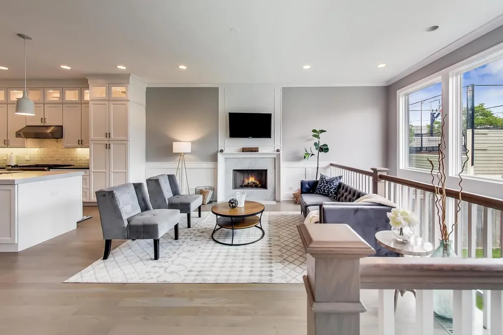 3625 North Campbell Avenue Chicago IL 60618