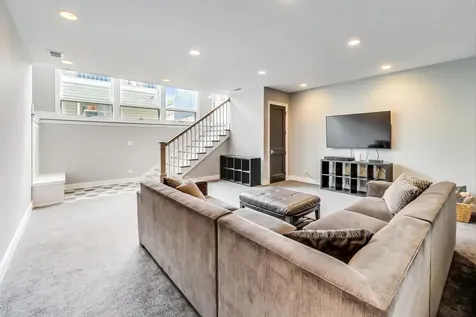 3625 North Campbell Avenue Chicago IL 60618
