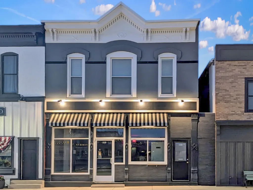 113 West Railroad Street Lena IL 61048