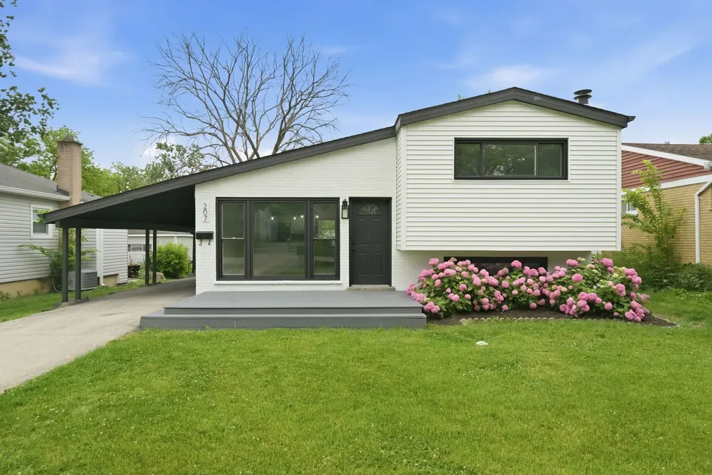 207 West Ethel Avenue Lombard IL 60148