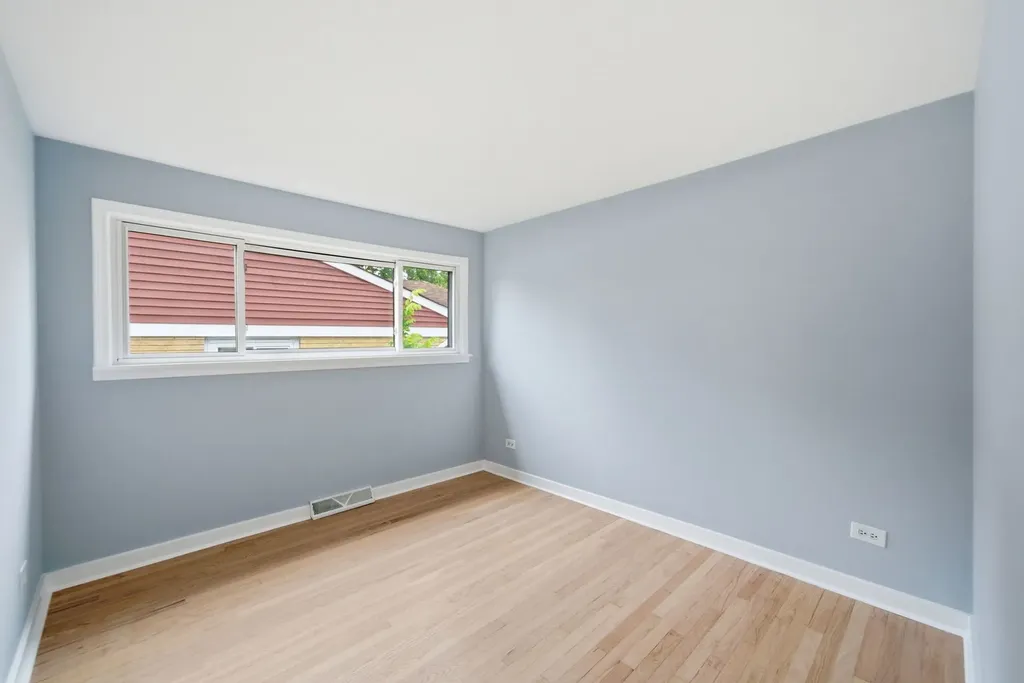 207 West Ethel Avenue Lombard IL 60148