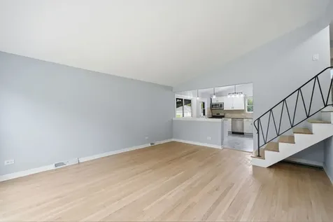 207 West Ethel Avenue Lombard IL 60148