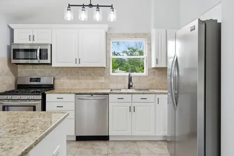 207 West Ethel Avenue Lombard IL 60148
