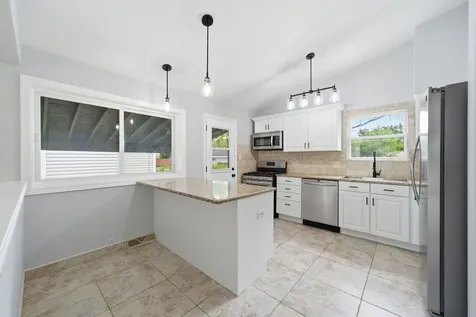 207 West Ethel Avenue Lombard IL 60148