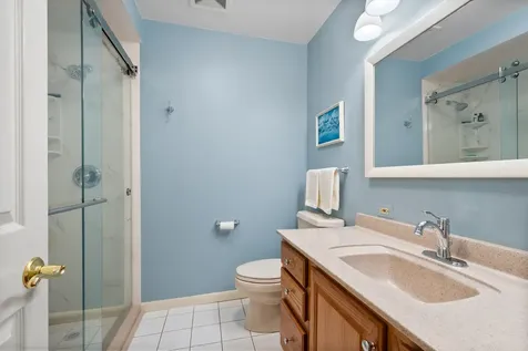 915 South See Gwun Avenue Mount Prospect IL 60056