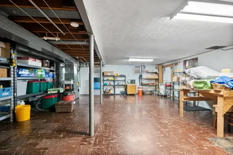 915 South See Gwun Avenue Mount Prospect IL 60056