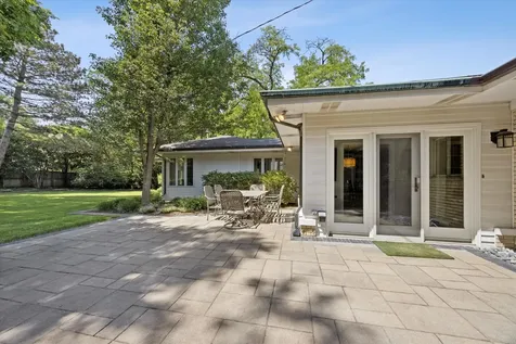 671 Revere Road Glen Ellyn IL 60137