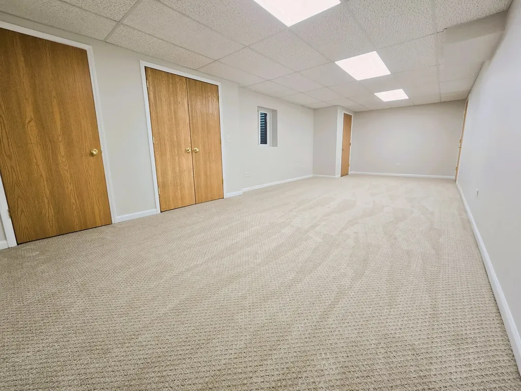 70 Townsend Circle Naperville IL 60565