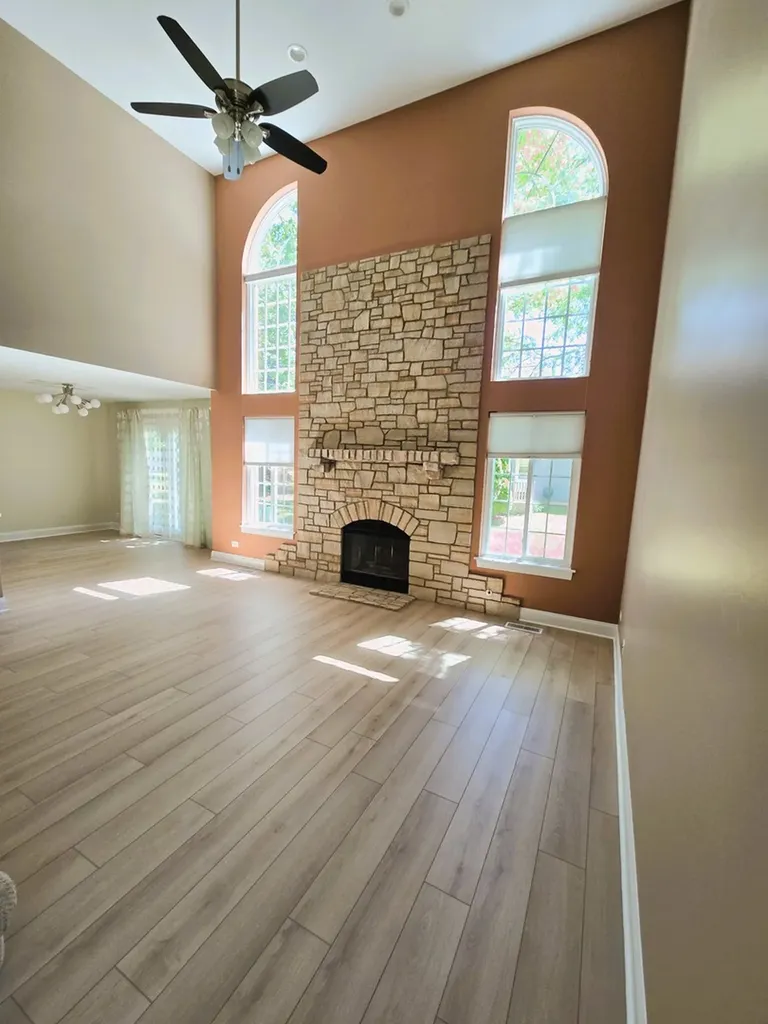 70 Townsend Circle Naperville IL 60565