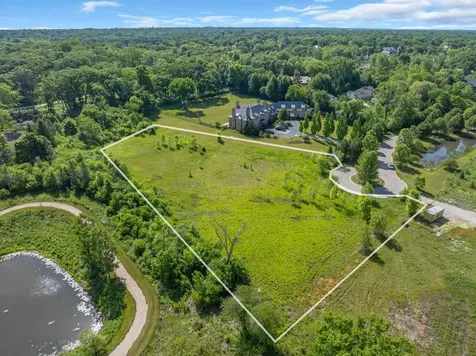 315 Stable Lane Lake Forest IL 60045