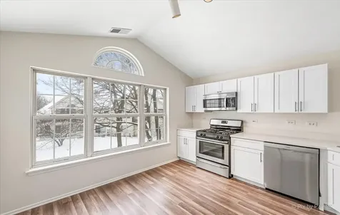 417 Cobbler Court Bartlett IL 60103