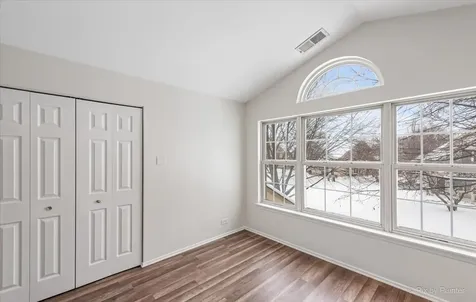 417 Cobbler Court Bartlett IL 60103