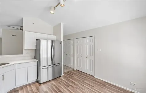 417 Cobbler Court Bartlett IL 60103