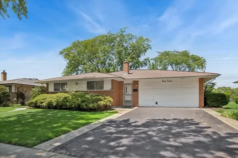 460 West Kathleen Drive Des Plaines IL 60016