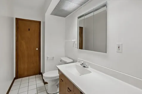 460 West Kathleen Drive Des Plaines IL 60016