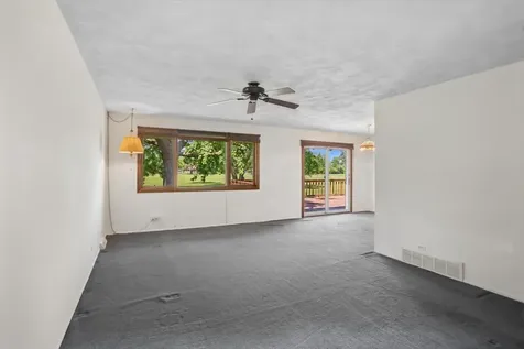 460 West Kathleen Drive Des Plaines IL 60016