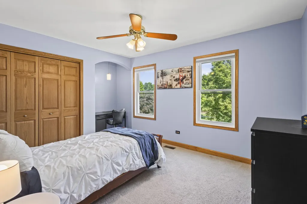 10s240 Havens Drive Downers Grove IL 60516