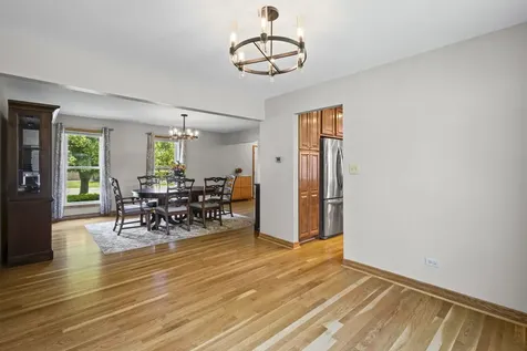 10s240 Havens Drive Downers Grove IL 60516