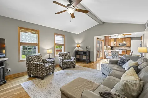 10s240 Havens Drive Downers Grove IL 60516