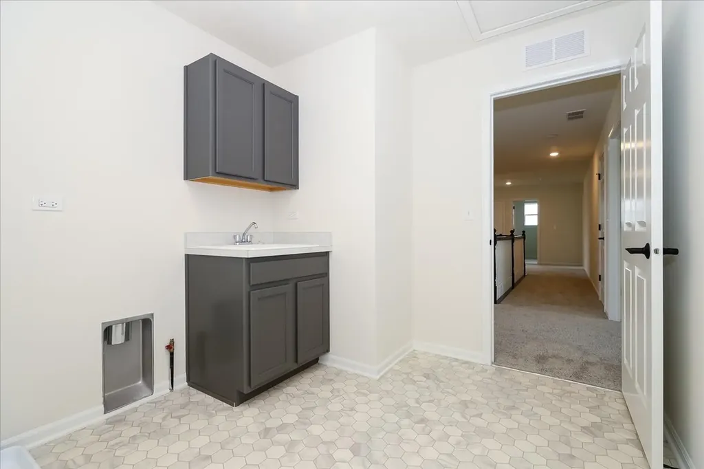 23253 West Tenny Street Plainfield IL 60585