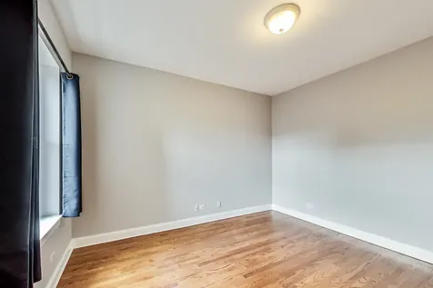 3740 North Wilton Avenue Chicago IL 60613