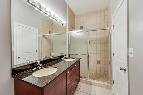3740 North Wilton Avenue Chicago IL 60613