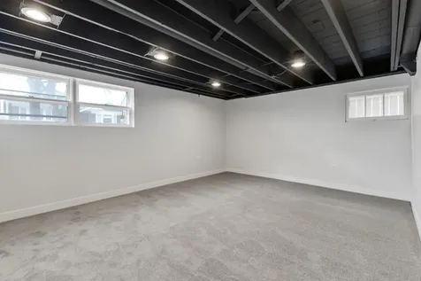 4933 North Keeler Avenue Chicago IL 60630