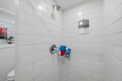 4933 North Keeler Avenue Chicago IL 60630