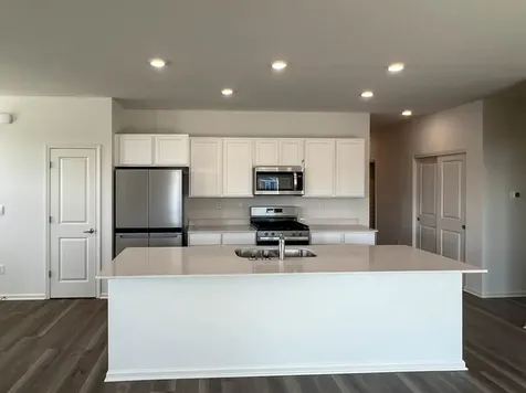 2411 Glacier Street Pingree Grove IL 60140