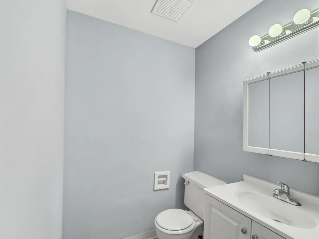 191 North Waters Edge Drive Glendale Heights IL 60139