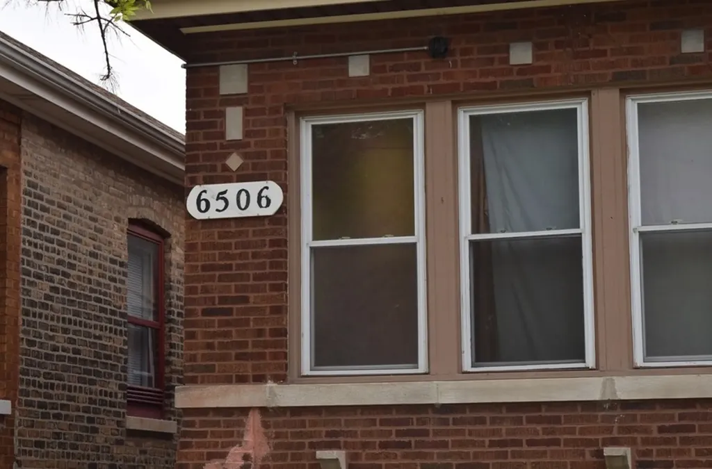6506 South Sacramento Avenue Chicago IL 60629