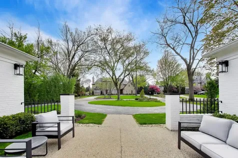 180 Westview Road Winnetka IL 60093