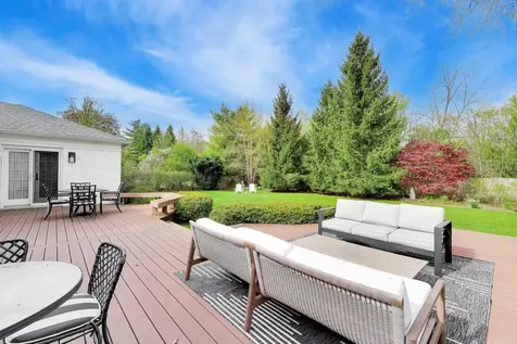 180 Westview Road Winnetka IL 60093