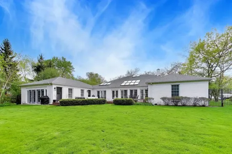 180 Westview Road Winnetka IL 60093