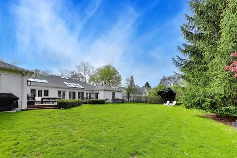 180 Westview Road Winnetka IL 60093