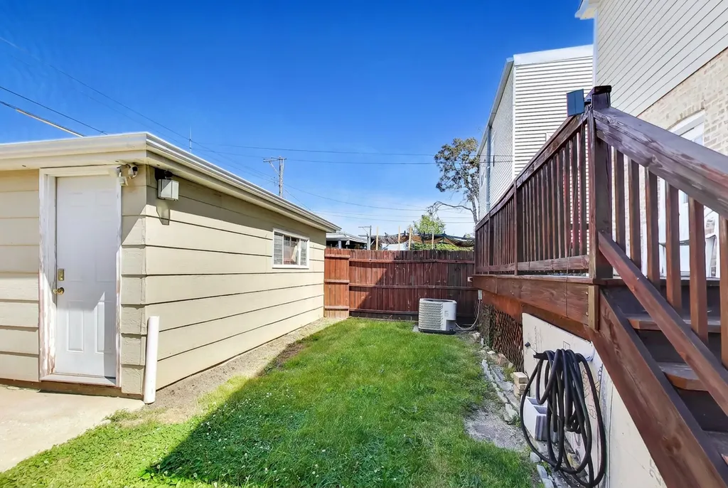 4048 North Major Avenue Chicago IL 60634