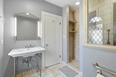 1430 Keystone Avenue River Forest IL 60305