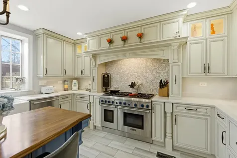 1430 Keystone Avenue River Forest IL 60305