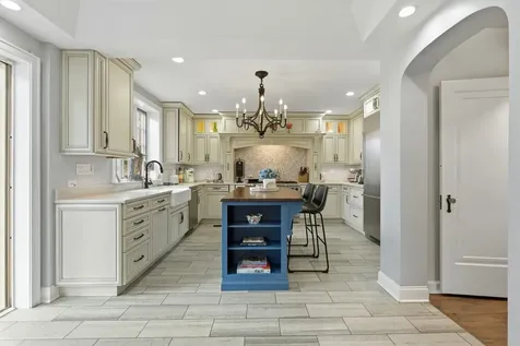 1430 Keystone Avenue River Forest IL 60305