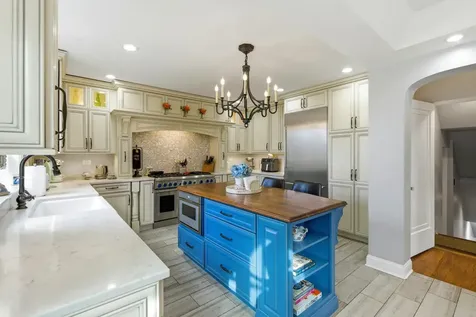 1430 Keystone Avenue River Forest IL 60305