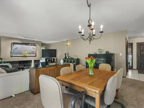 5121 Brookview Road Rockford IL 61107
