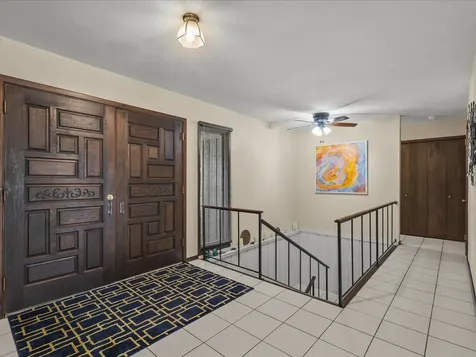5121 Brookview Road Rockford IL 61107