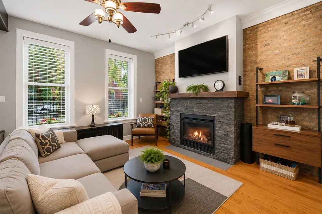 706 South Ada Street Chicago IL 60607