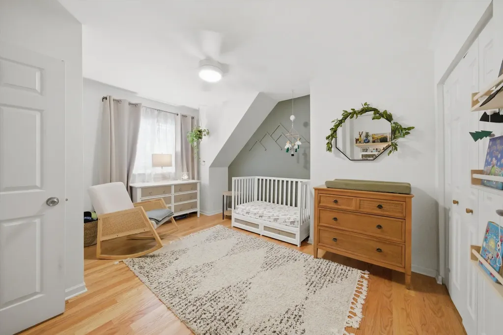 706 South Ada Street Chicago IL 60607