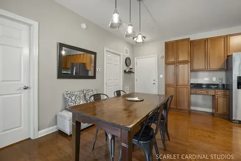 140 South River Street Aurora IL 60506