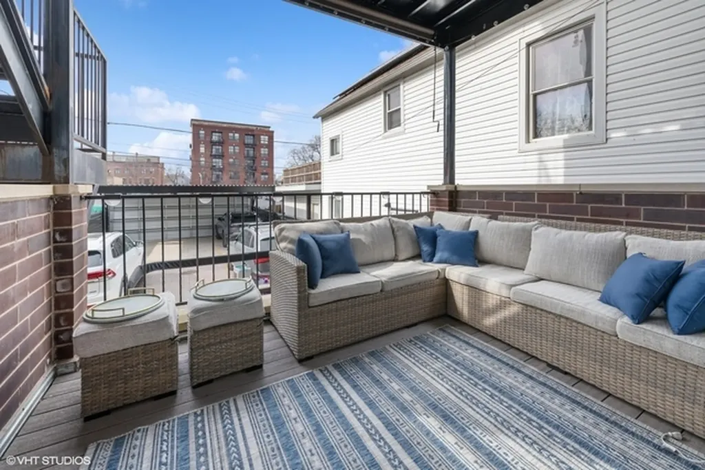 1818 North Sawyer Avenue Chicago IL 60647