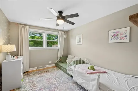 17654 70TH Court Tinley Park IL 60477